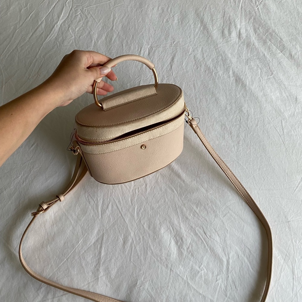 Lauren Conrad bag - Picture 5 of 6